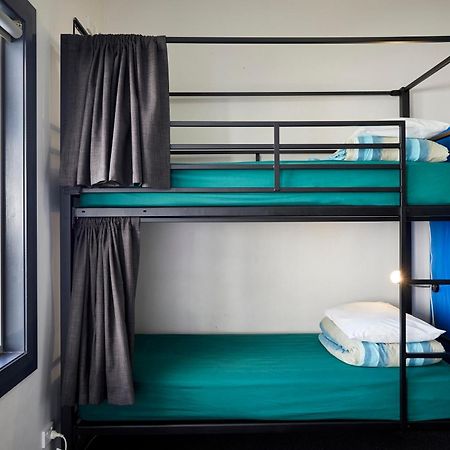 ฟรีแมนเทิล พริเซิน วายเอชเอ Hostel ภายนอก รูปภาพ