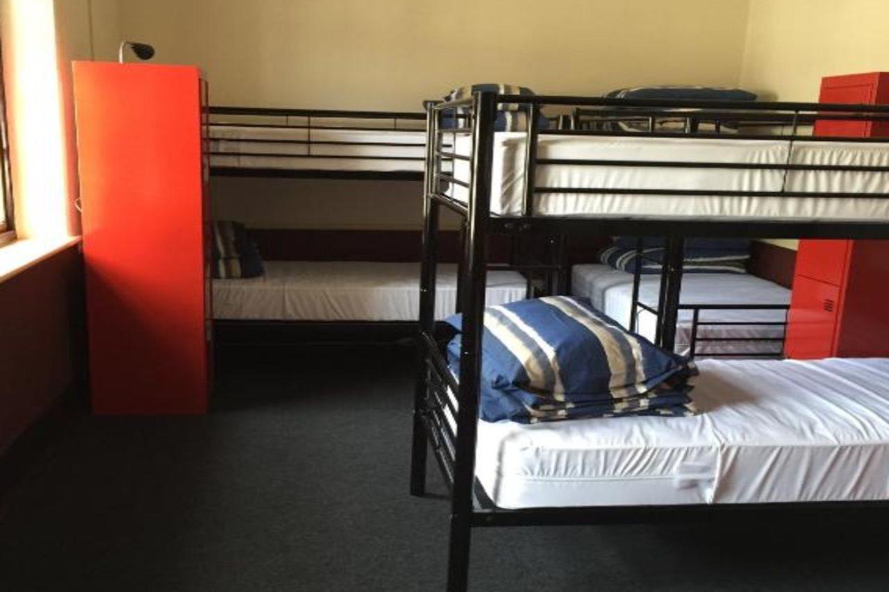 ฟรีแมนเทิล พริเซิน วายเอชเอ Hostel ภายนอก รูปภาพ