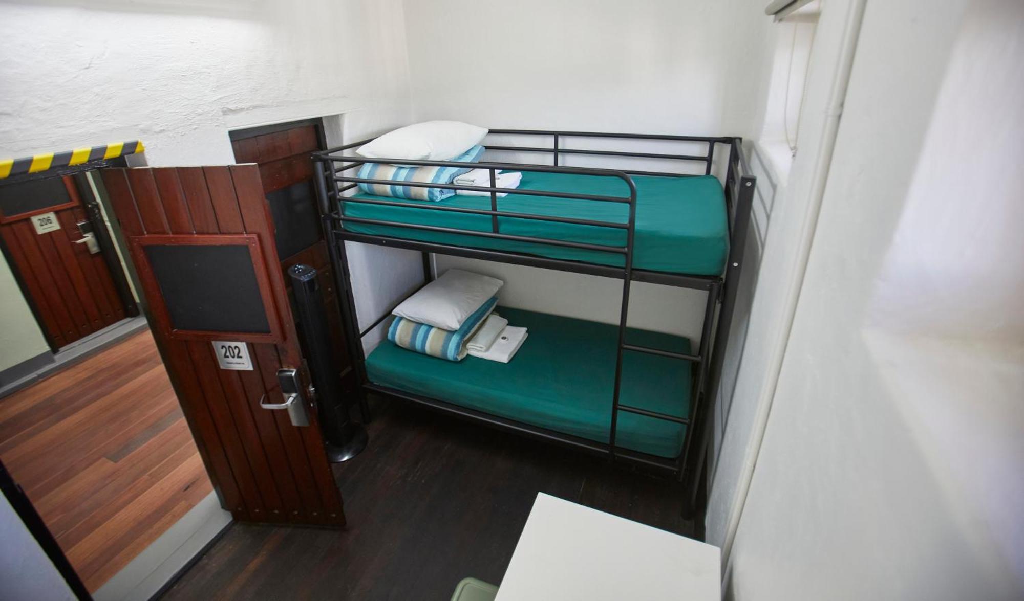 ฟรีแมนเทิล พริเซิน วายเอชเอ Hostel ภายนอก รูปภาพ