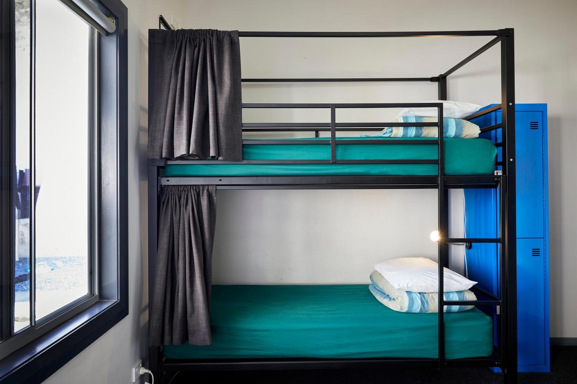 ฟรีแมนเทิล พริเซิน วายเอชเอ Hostel ภายนอก รูปภาพ