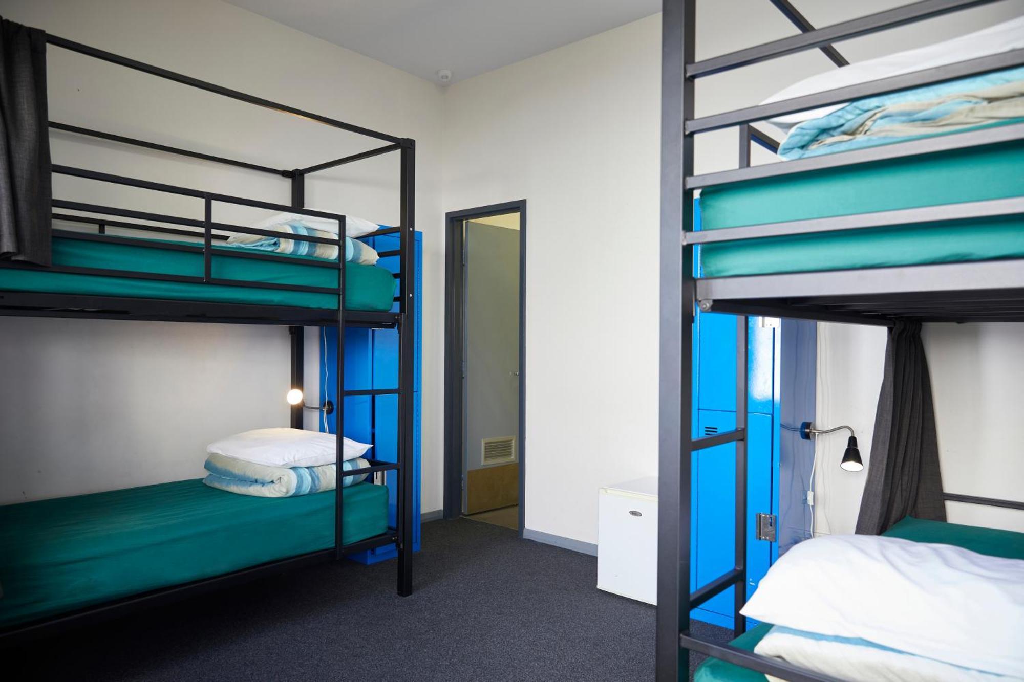 ฟรีแมนเทิล พริเซิน วายเอชเอ Hostel ภายนอก รูปภาพ